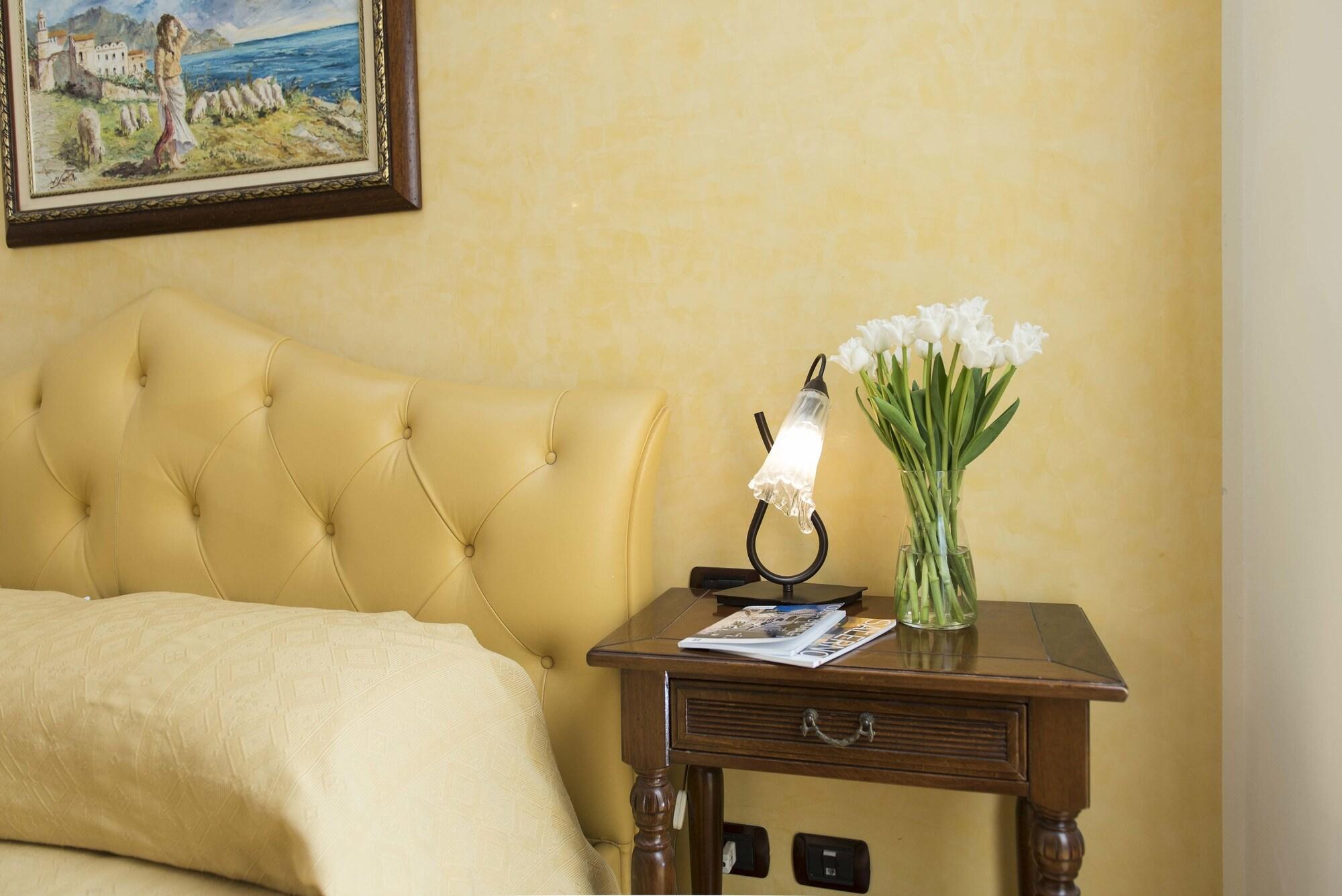 Hotel Villa Annalara Charme And Relax Amalfi Exterior photo