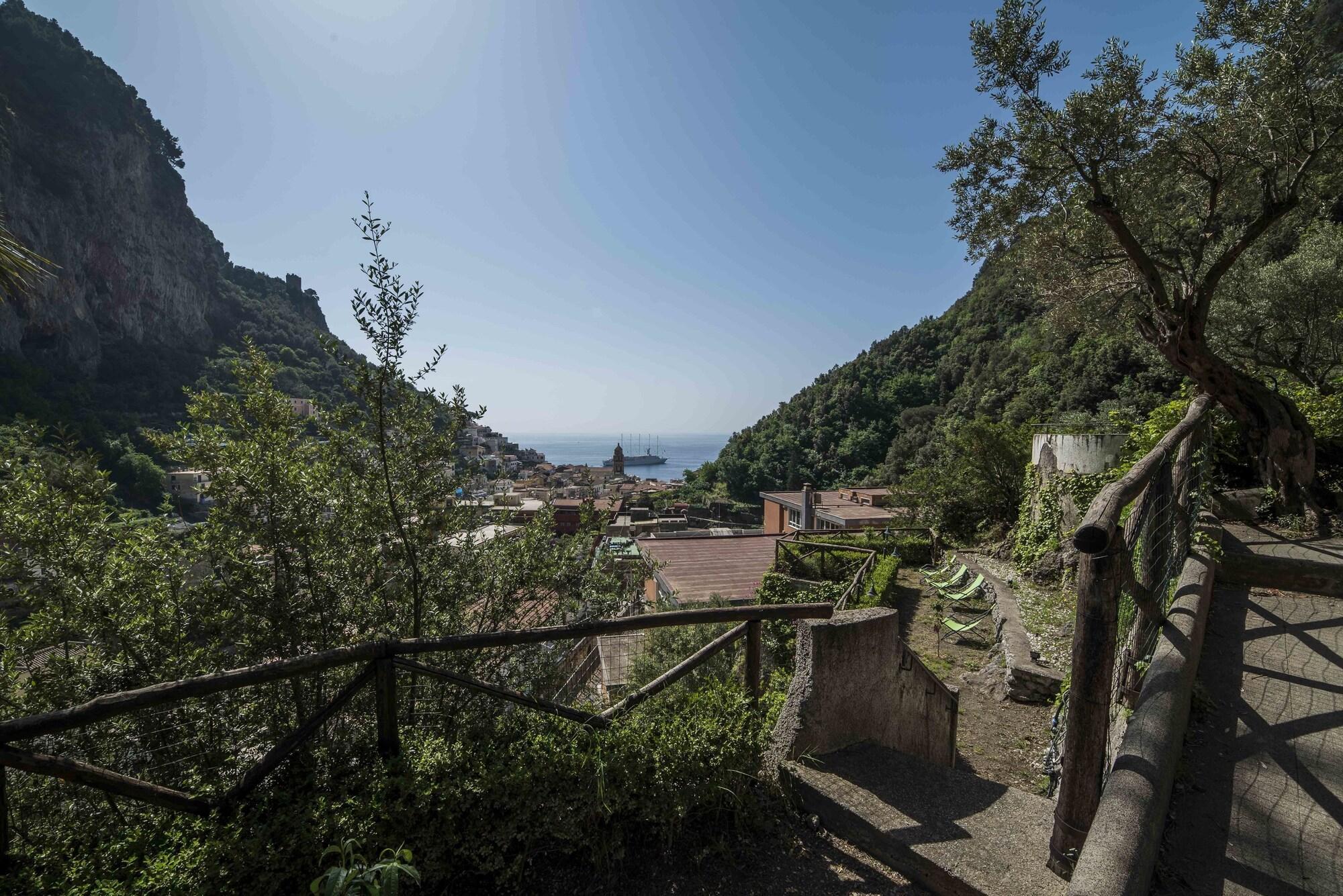 Hotel Villa Annalara Charme And Relax Amalfi Exterior photo