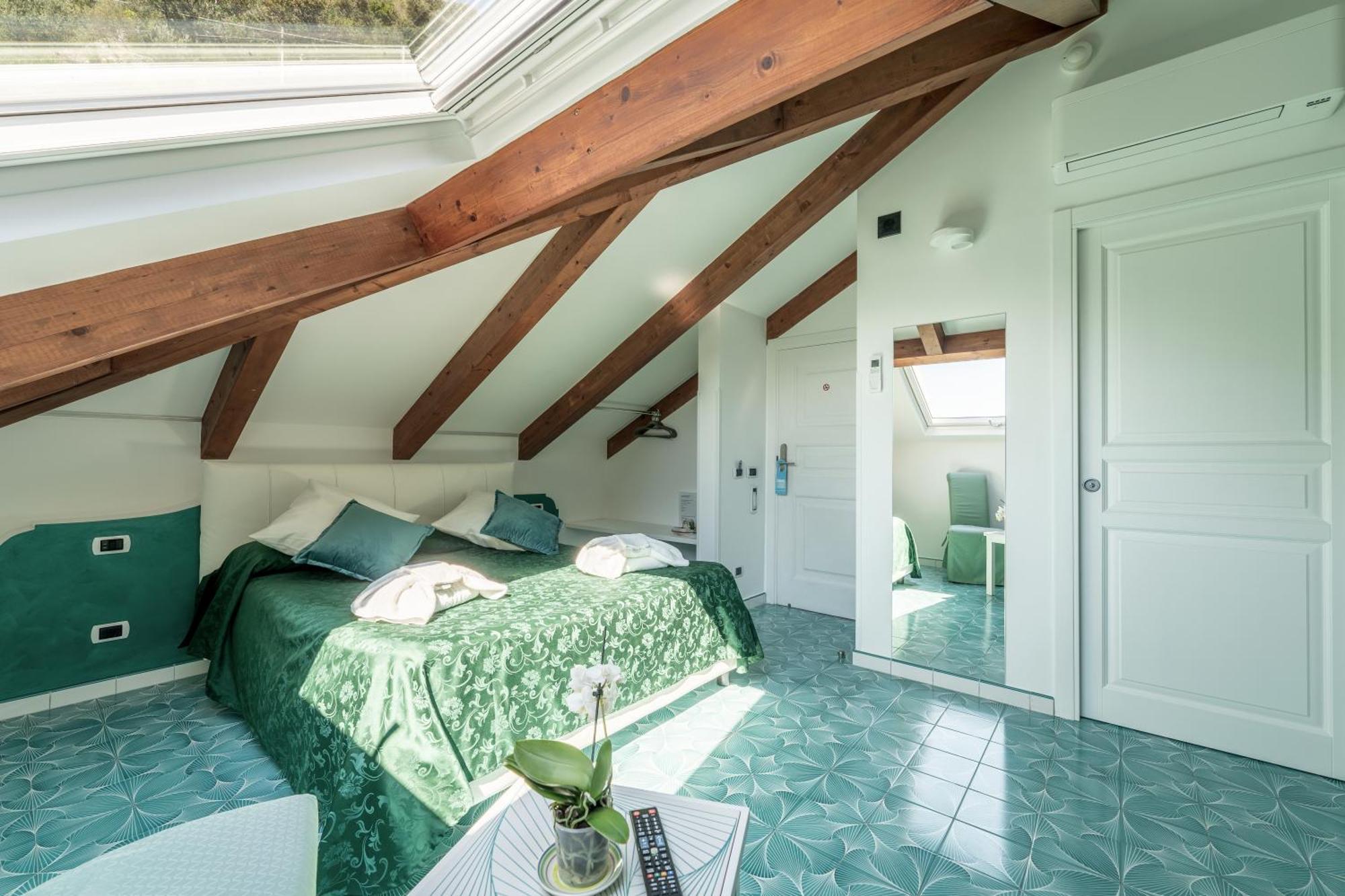 Hotel Villa Annalara Charme And Relax Amalfi Exterior photo